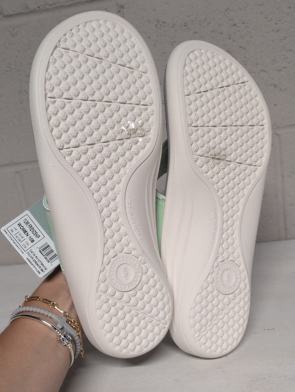 Revitalign Orthotic Beaded Thong Sandals - Yumi Friendship, Size 10B NWT - Picture 9 of 9